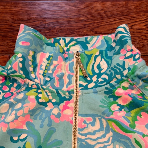 Lilly Pulitzer Ronan Cropped Pullover UPF 50+ - Picture 3 of 6